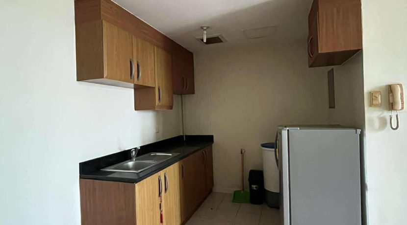 15ed27be47611d69307f3387b7e4e1c4