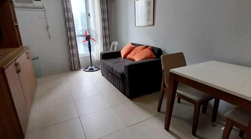 216521667126201ad8a2478bb5ea3952