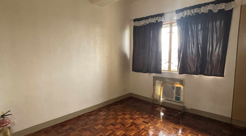 8fba25480f8ad040f40288f76ba57c9a