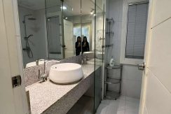 c147f0defce0f2e2b64b535f326244a5