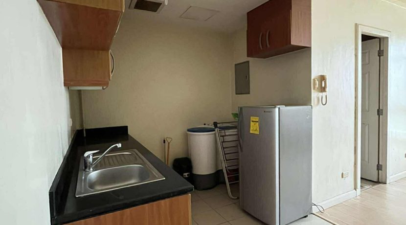 dc59152bcd2658019d7d6ba1992f8a18