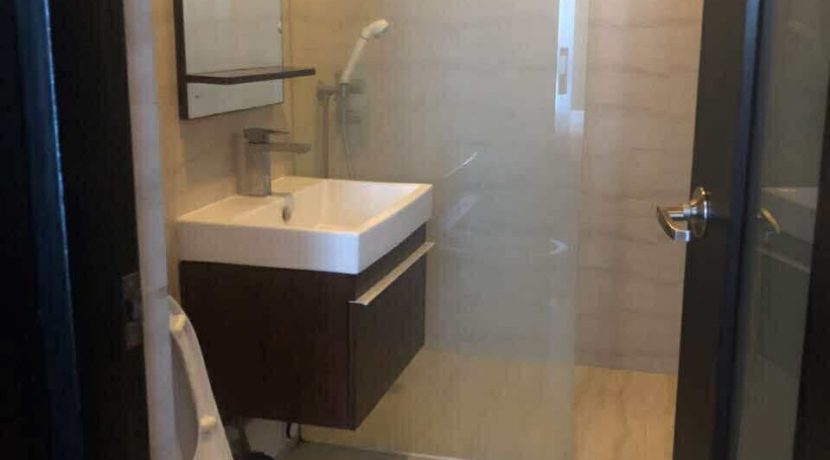 dda8263872d32e9a7ff1bb6515fff280