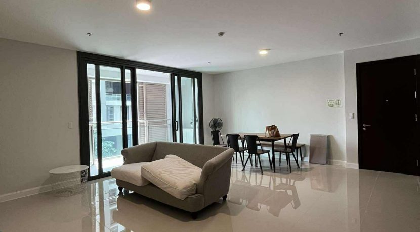 f72f786c8d6571cb7cd3ebec7e2b58b5