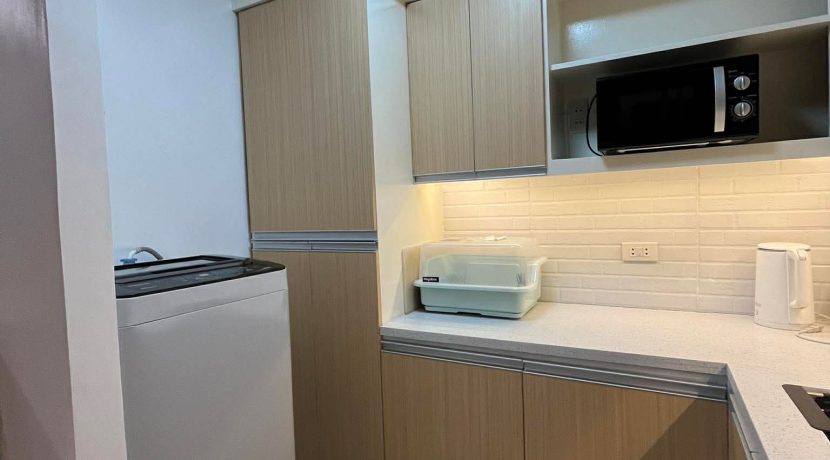 2b17bd7713bcdde833d37fb18c2faefc