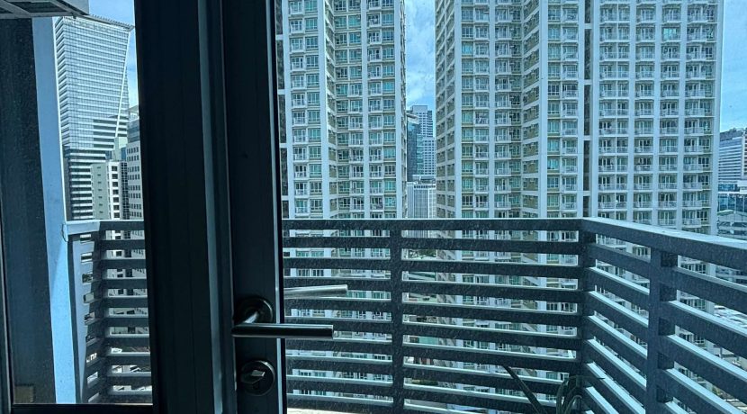 32495c9bf176c6c0fbea3952a747c61e