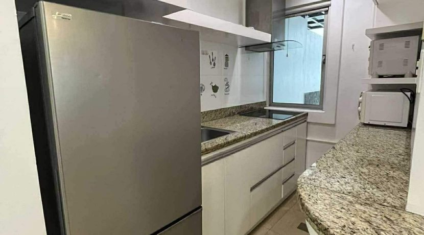 5604dd7f048dc5bb3ffd4fea591927ae