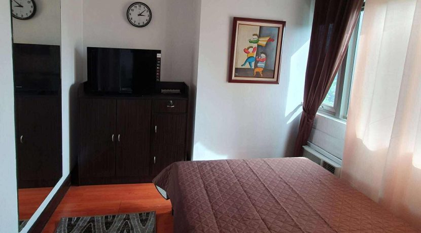 7108a0a034e2964581b07e9abdd66956