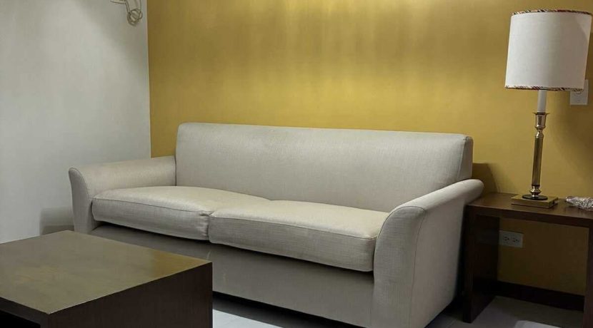 7b18980b9c02d19740bb9682ac78064d