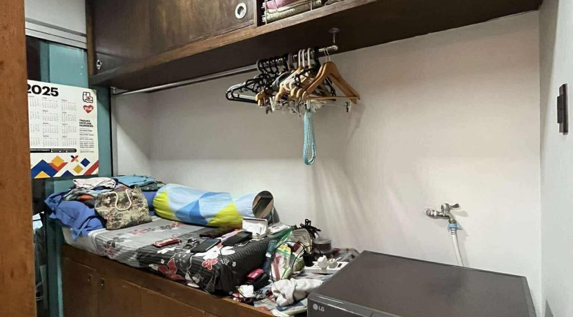 99cd8f78b2a19a5a0d052de16b967ea2