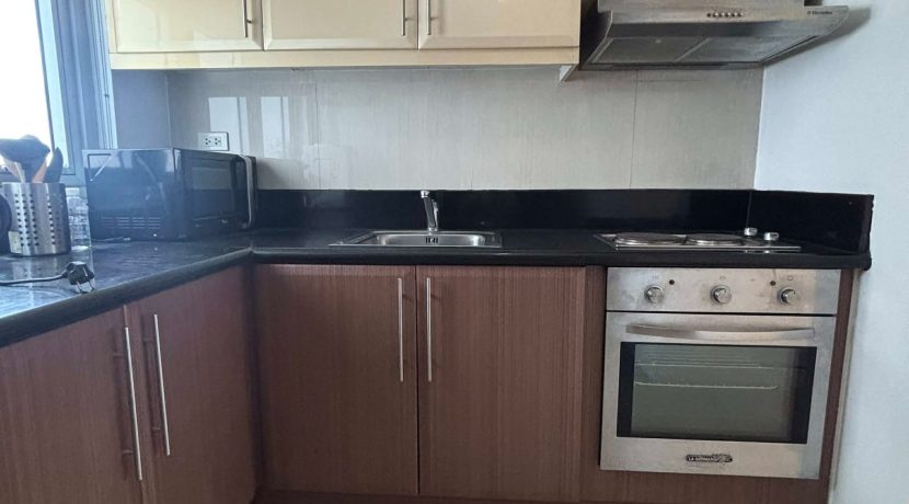 c304d0d370861df4e19f725768ae1256