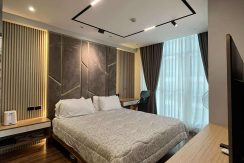 e061f83392368679ffd019c1ca513ee9