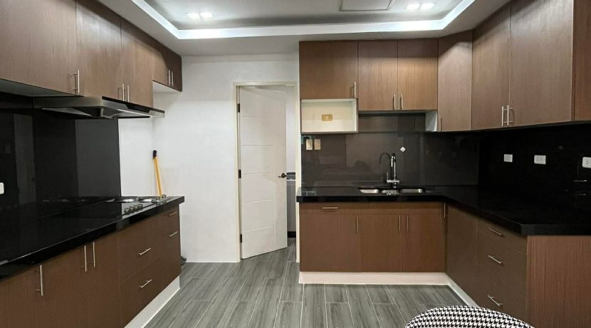 10050c482c8e97bff08e095c4efe40d2