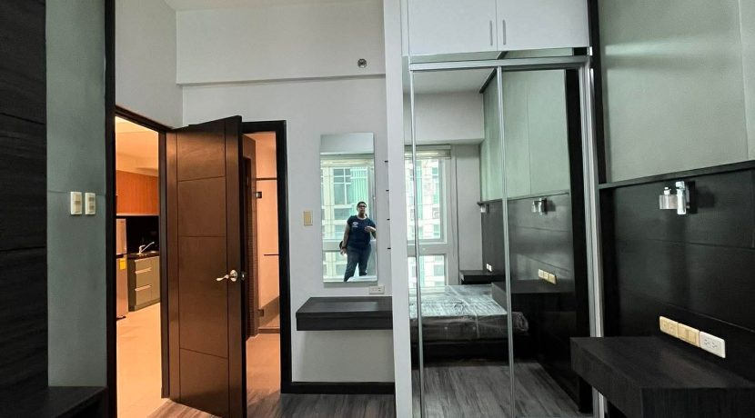 4ab2e456f69174df4d2074f60a2e1104