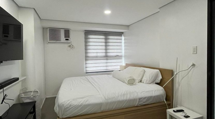 5ce4b3b6e4fbe583ed1a74e3e098d0b3