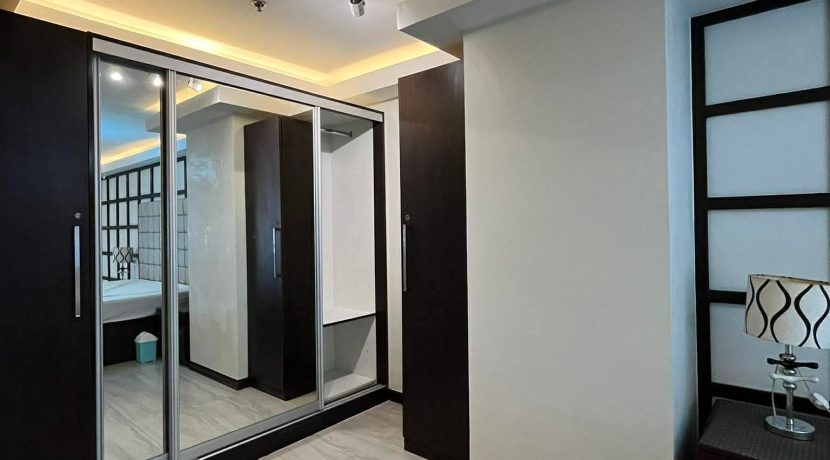 60a6527157bde130714db94f4337c7a8