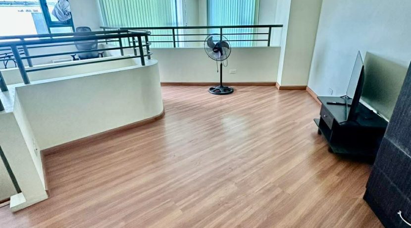 63528e7665d6dffd4554cdb2102fa97e