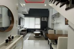 689e2583689173e8c87b5b4ffb62ff28