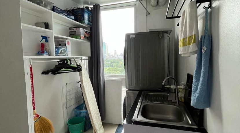 79d70349fe8e72ea44ba4152f0eb0a7b