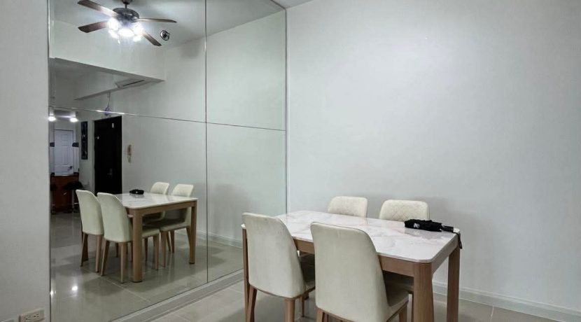 9b5552d8395e1712056bdbc7b90f576c