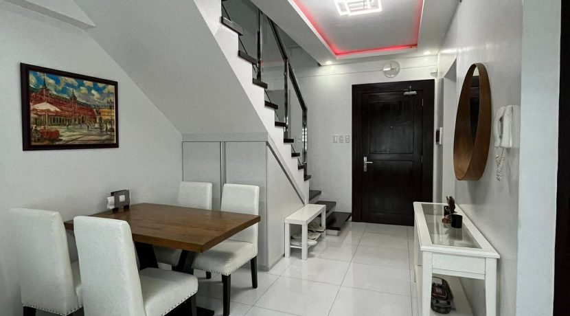 aa2b1c835d2f054a552a98c584833a37