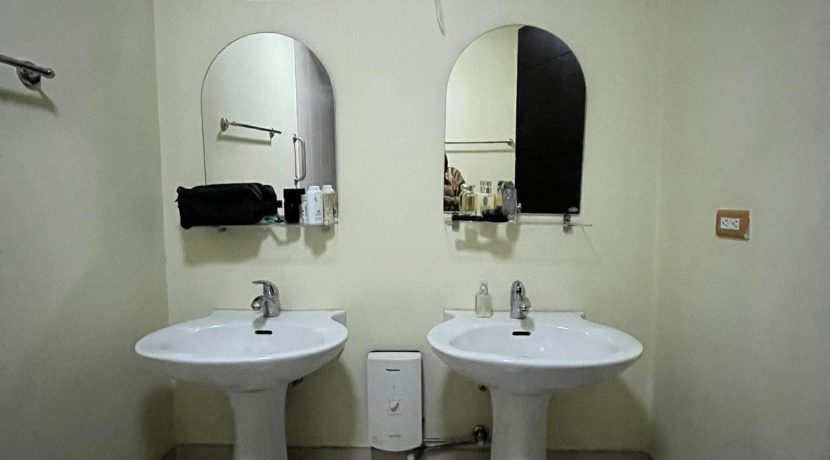 b44a098fa283d077c568430c3e6cba13