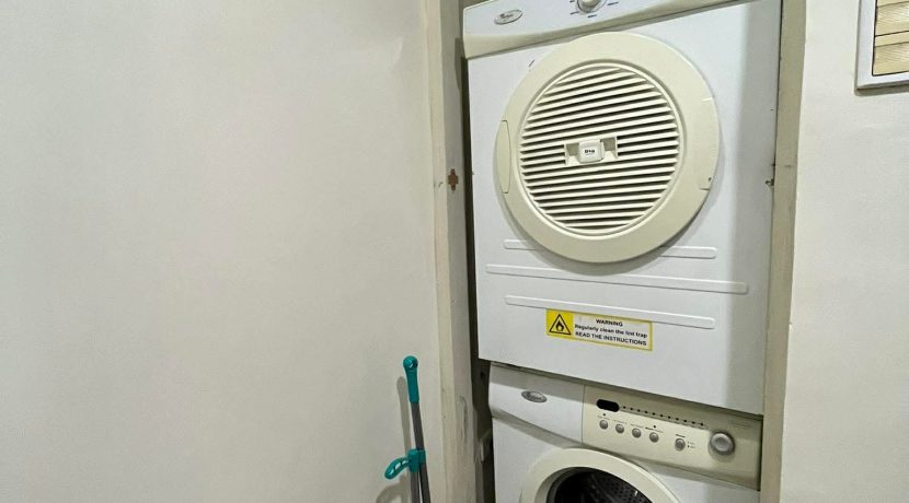 bb8698e03ec28b1f683ee451979ba727