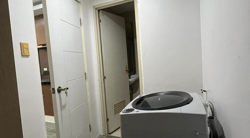 c2166b8231bc2f91445bd933289a3564