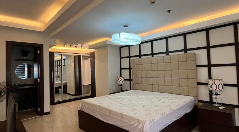 d44dc9d72177193bd3adf6e1cac5bff0