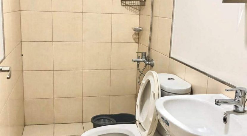 ed5f1c086df2dea5f983407a05eaffeb