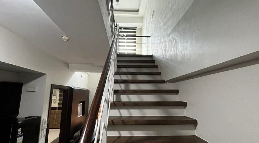 ef52a4a36ef04b6cce430263d97a7771