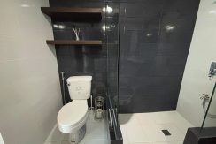 000f7bd85980e9ea8d7357cd6265ccba