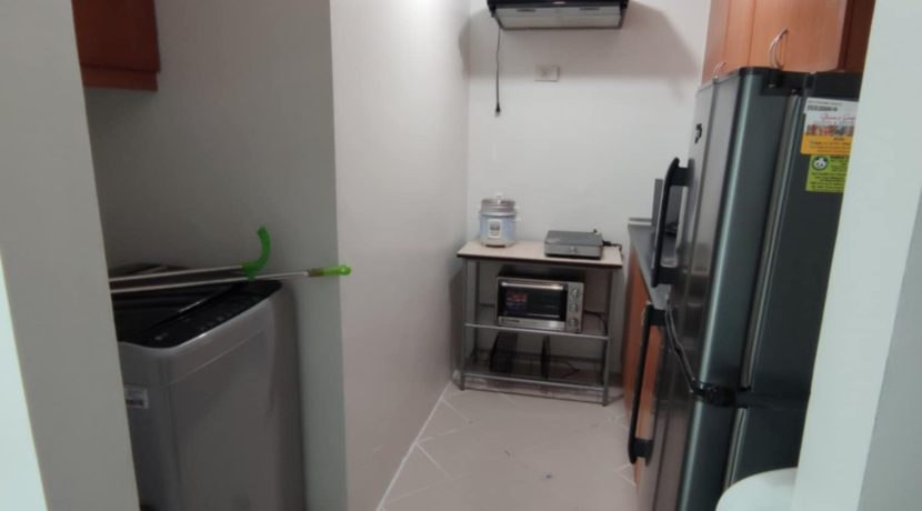 1870fa6c-1143-4d3c-b887-7b91ed8ef436