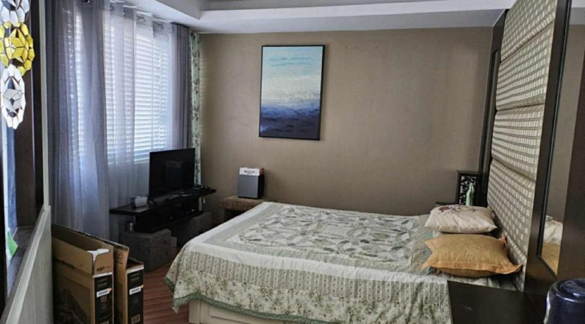 1be764220ba2f4213f95b1f9eaecf14a