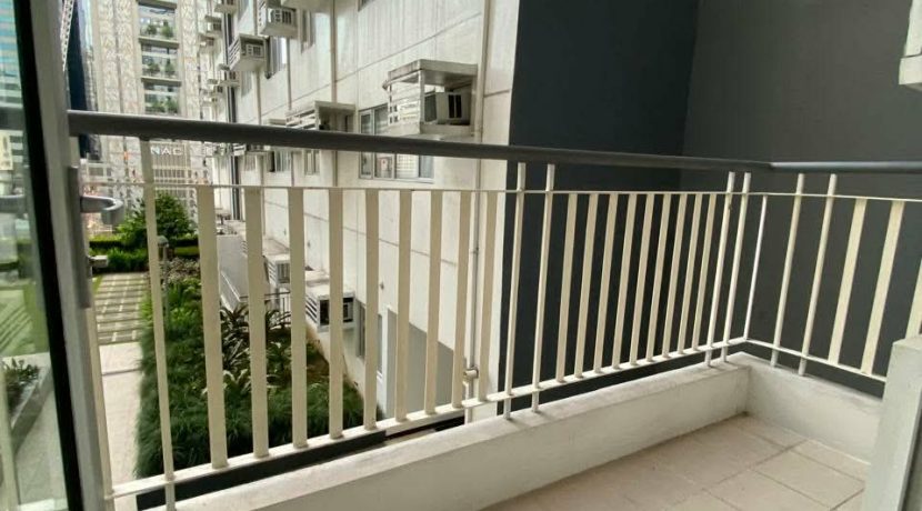 27a65f1afcdcfa66fd8cf4e84011f835