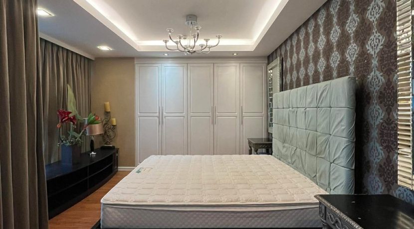 2e08b3e94d5a597ab2d3b695f2e356a7