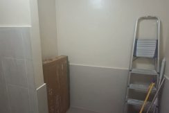 483d8eb36a8599a17a55fa26c962f7f2