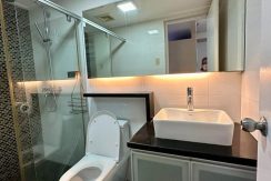 6d259123a2e07e3fa5d2c4b57bf542bd