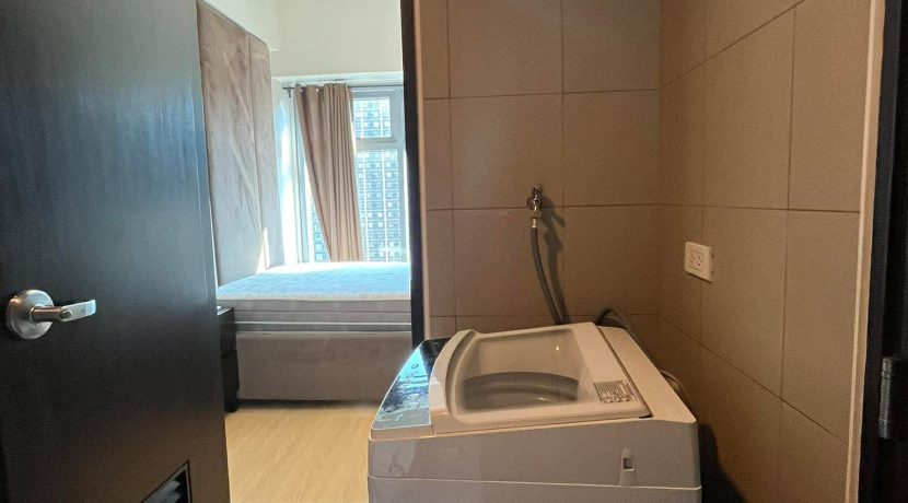 73ad572a9f2bac7617fb27f73653bab2