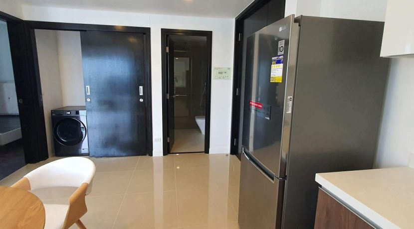 747e29cdaad57c1667f190db6f4a425d