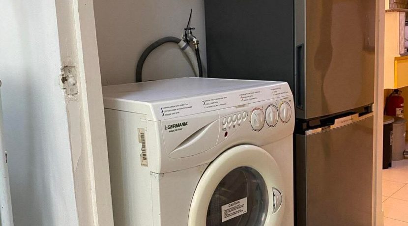 ad586305433b919a441d05764f88b24c