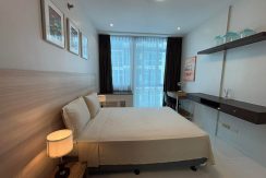 b989e4a7448e429fd1230408abbddc65