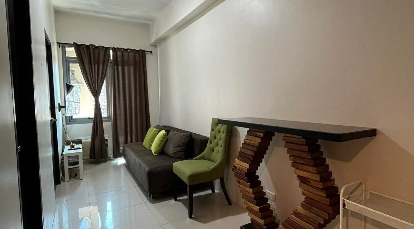 c881f177dfdd4aea841bff817ff6edc5