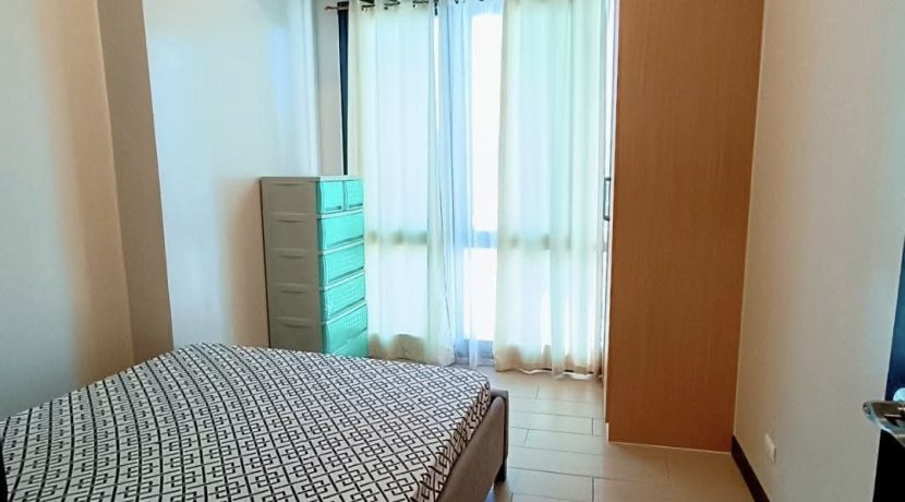 cbc16e4f86b38109bb5aa7d1d297350b