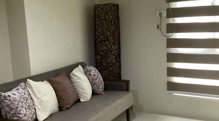 df90245408af5bc11abf5a1cd542e7f9