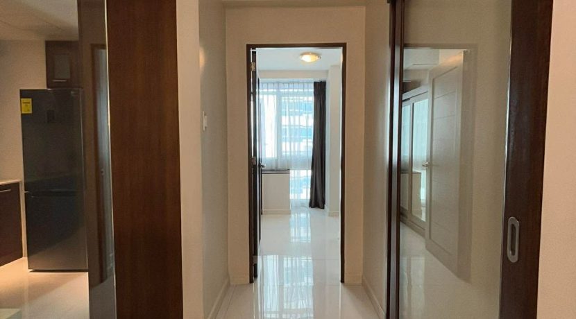 f418e0f59efa7f7194f457ce1943b18f