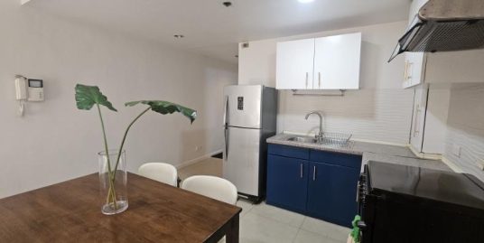 Studio Type Condo for Rent in Elizabeth Place Salcedo Village Makati City
