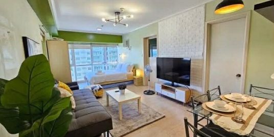 Studio Type Condo for Rent in South of Market BGC Taguig City